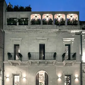Mine & Yours Affittacamere Lecce