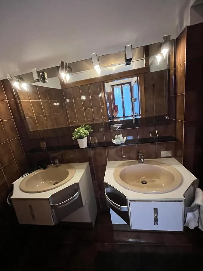 Accogliente Camera Con Bagno Privato Parabiago 0*,